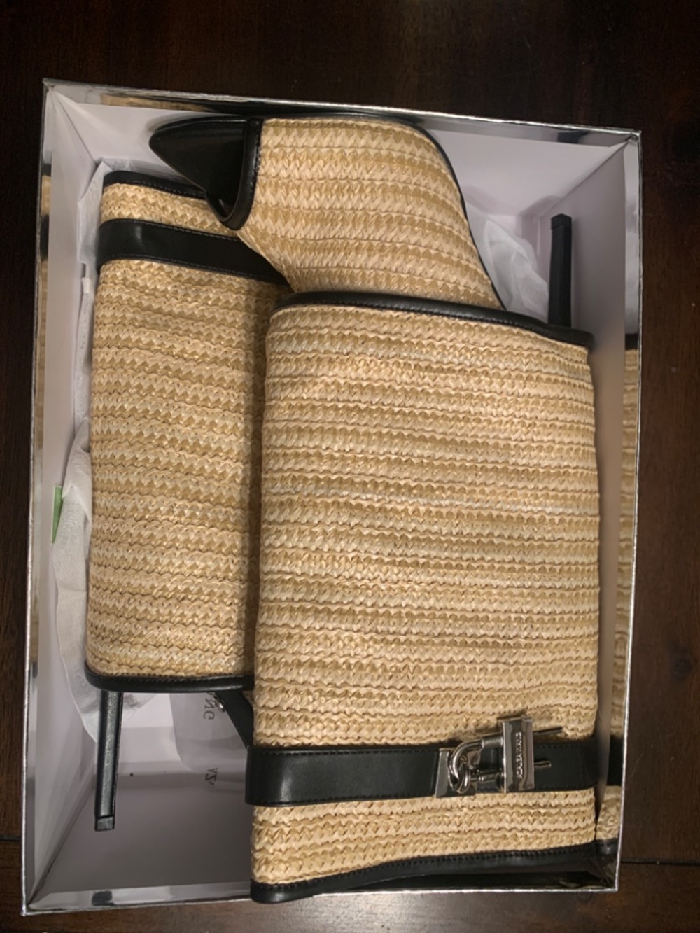 Azalea Wang  Beige Size 8 - Picture 5 of 6